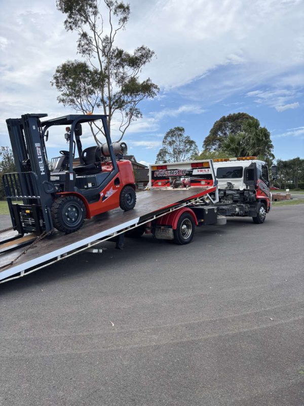 Forklifts 2 U Transport Service Forklifts 2 U Transport Service